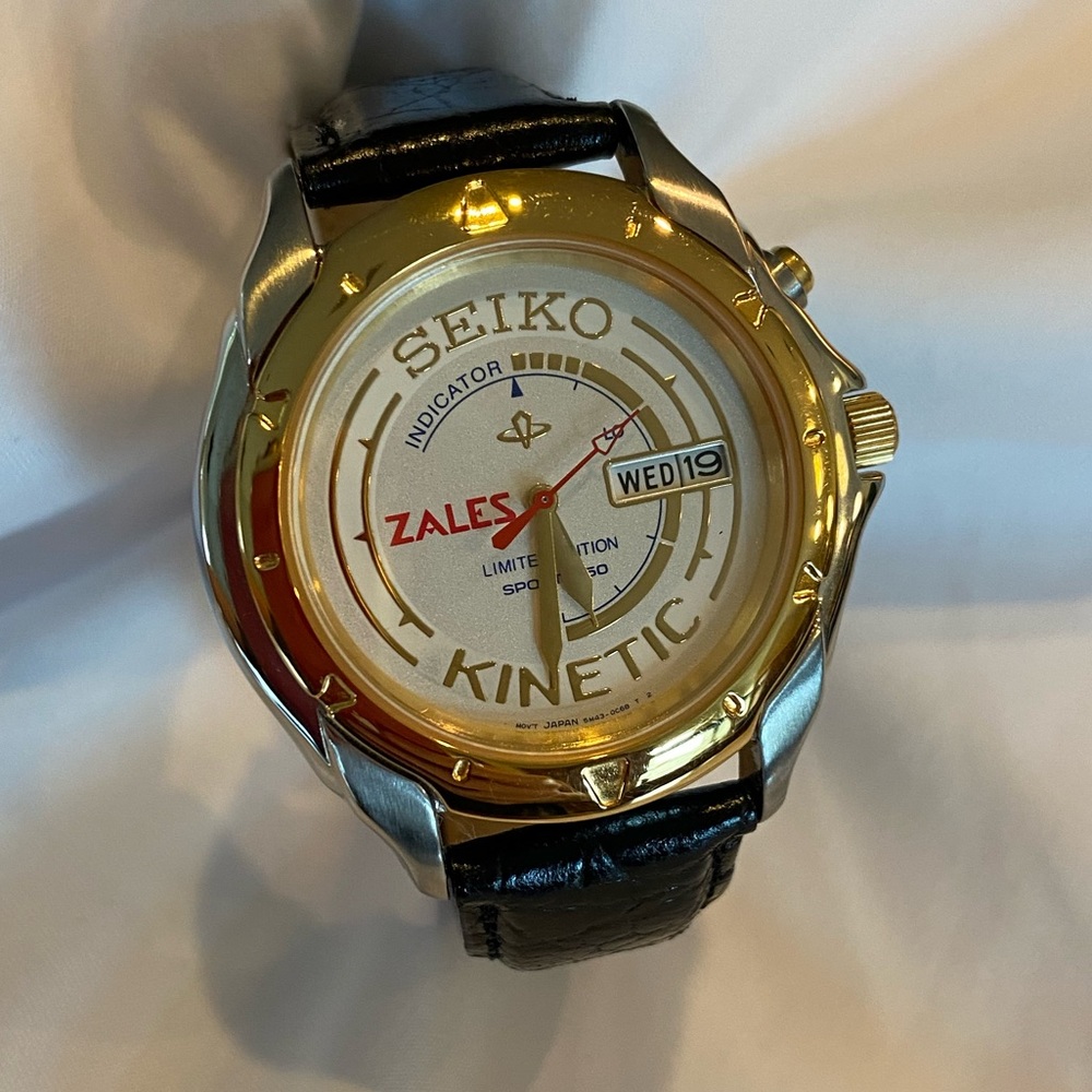 Seiko Kinetic Zales Exclusive Open Back Strap Watch
